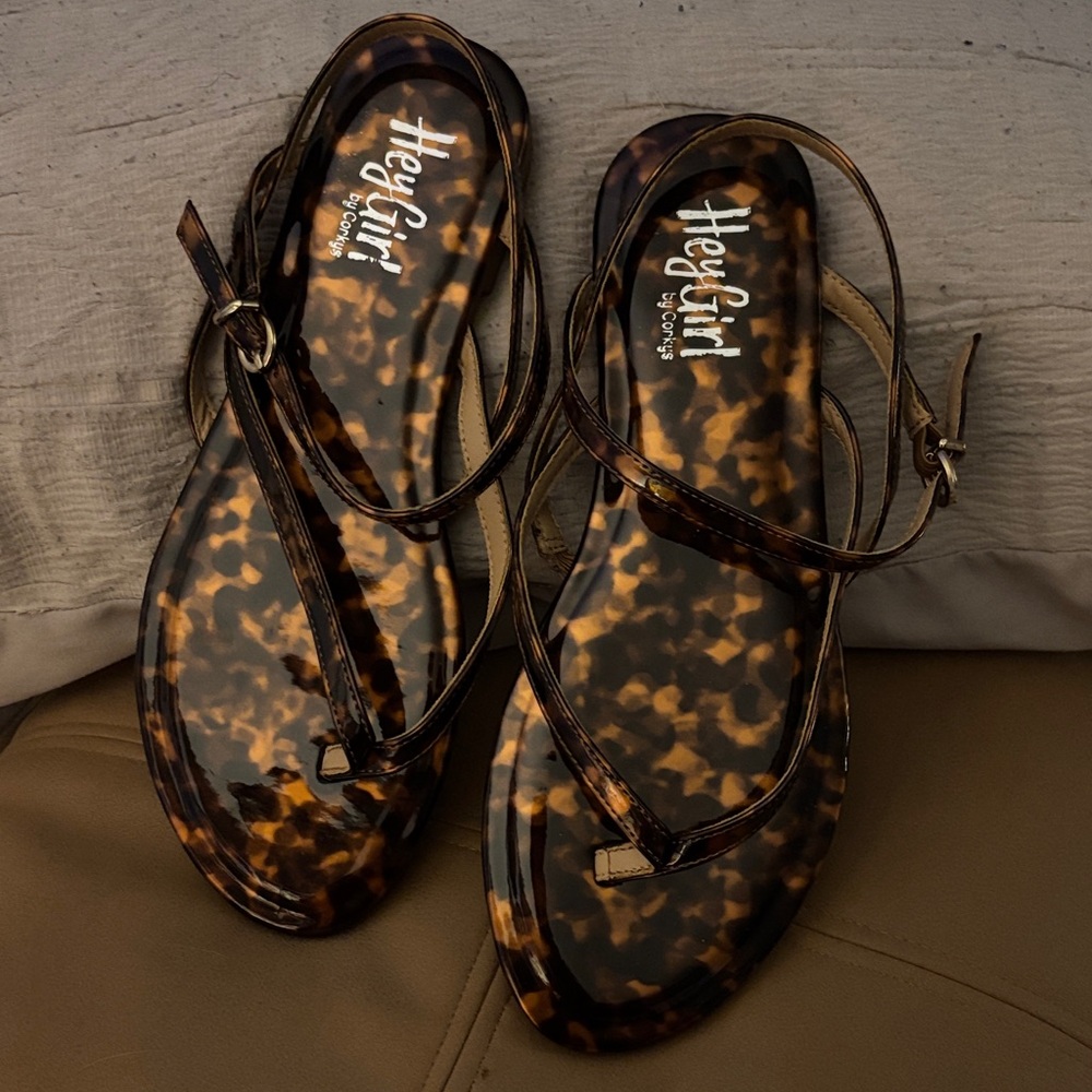 Hey Girl Tortoise Shell Sandals